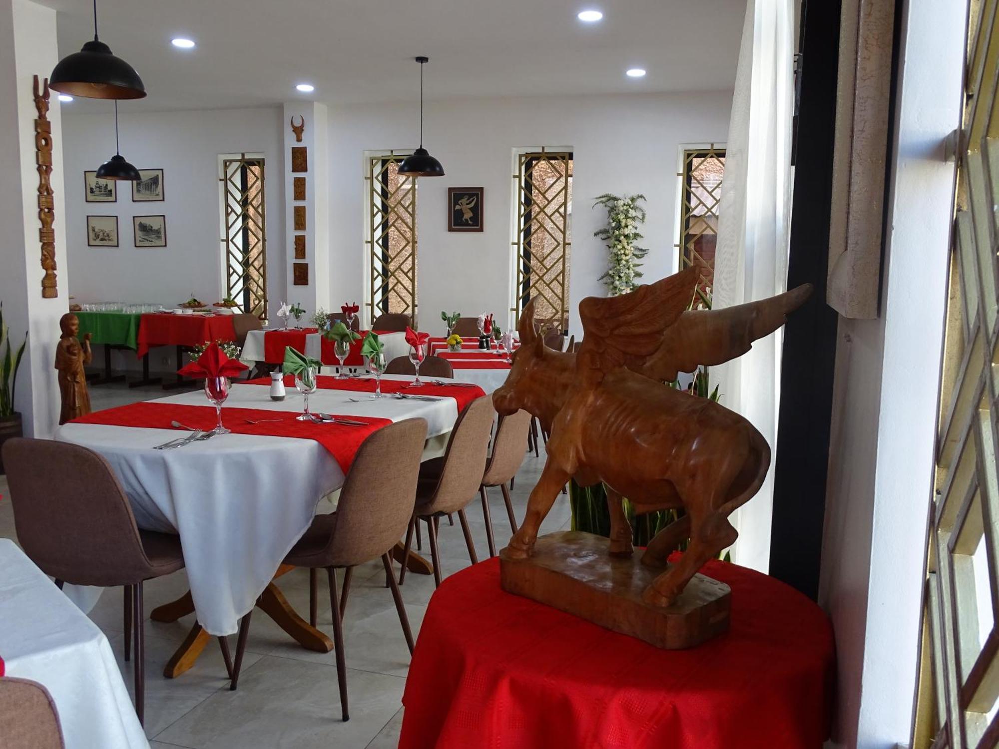 Radama Hotel Antananarywa Zewnętrze zdjęcie